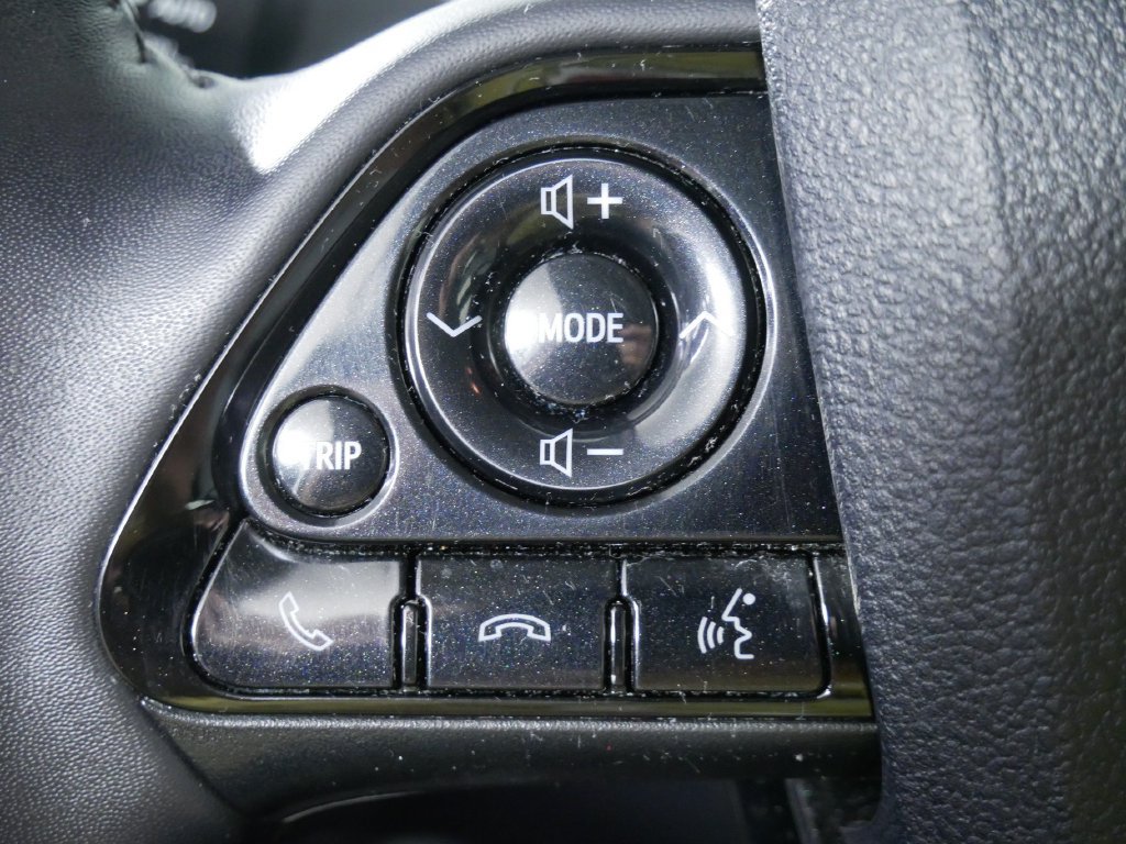 Used 2019 Toyota Prius Limited FWD image 25