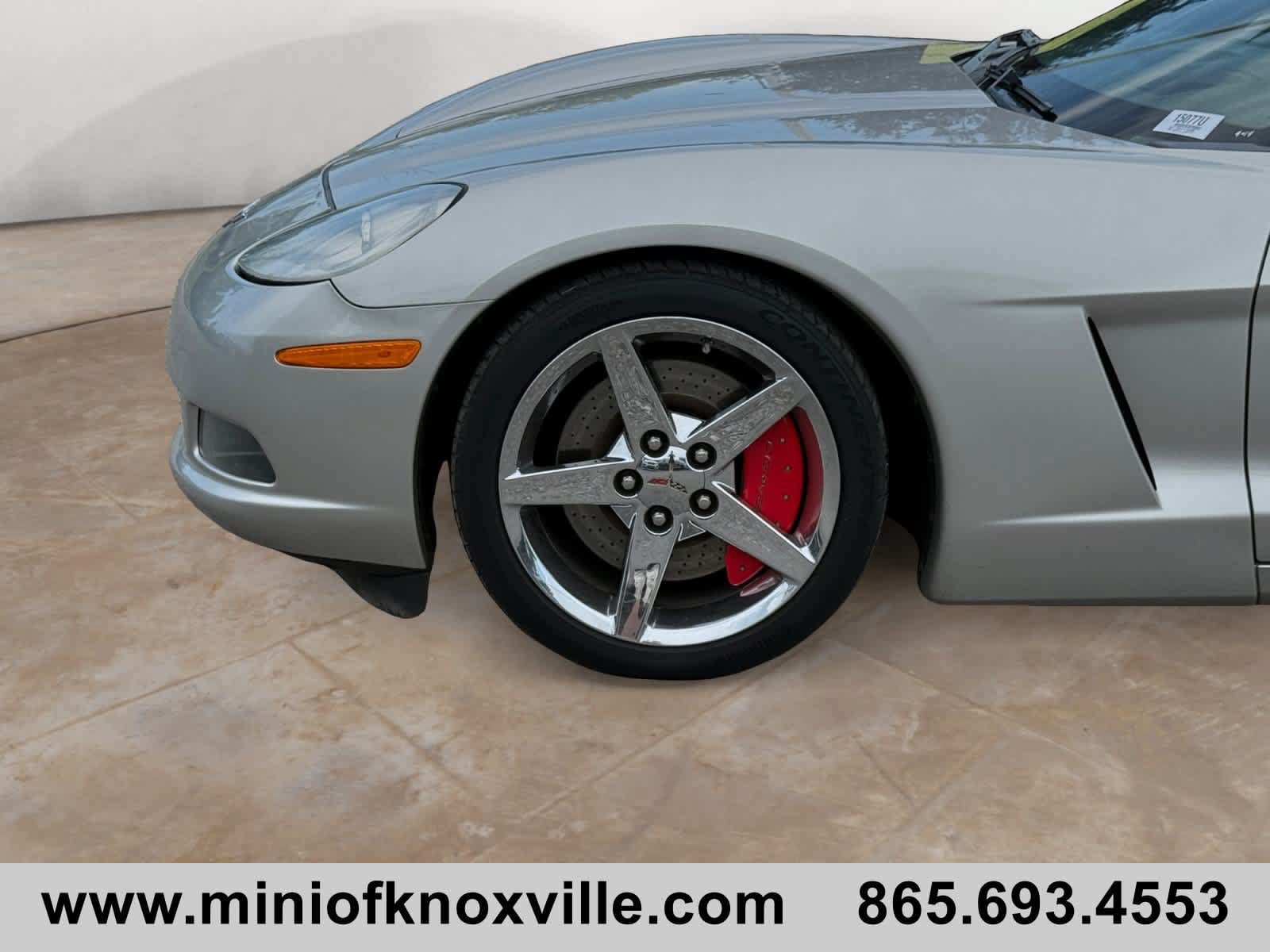 Used 2007 Chevrolet Corvette Convertible w/ Preferred Equipment Group RWD image 9
