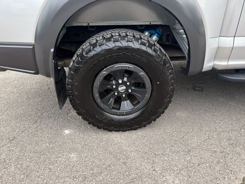 Used 2018 Ford F150 Raptor w/ Equipment Group 802A Luxury AWD/4WD image 33
