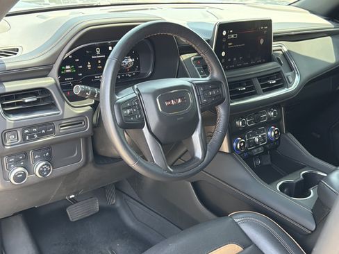 Used 2022 GMC Yukon AT4 AWD/4WD image 28