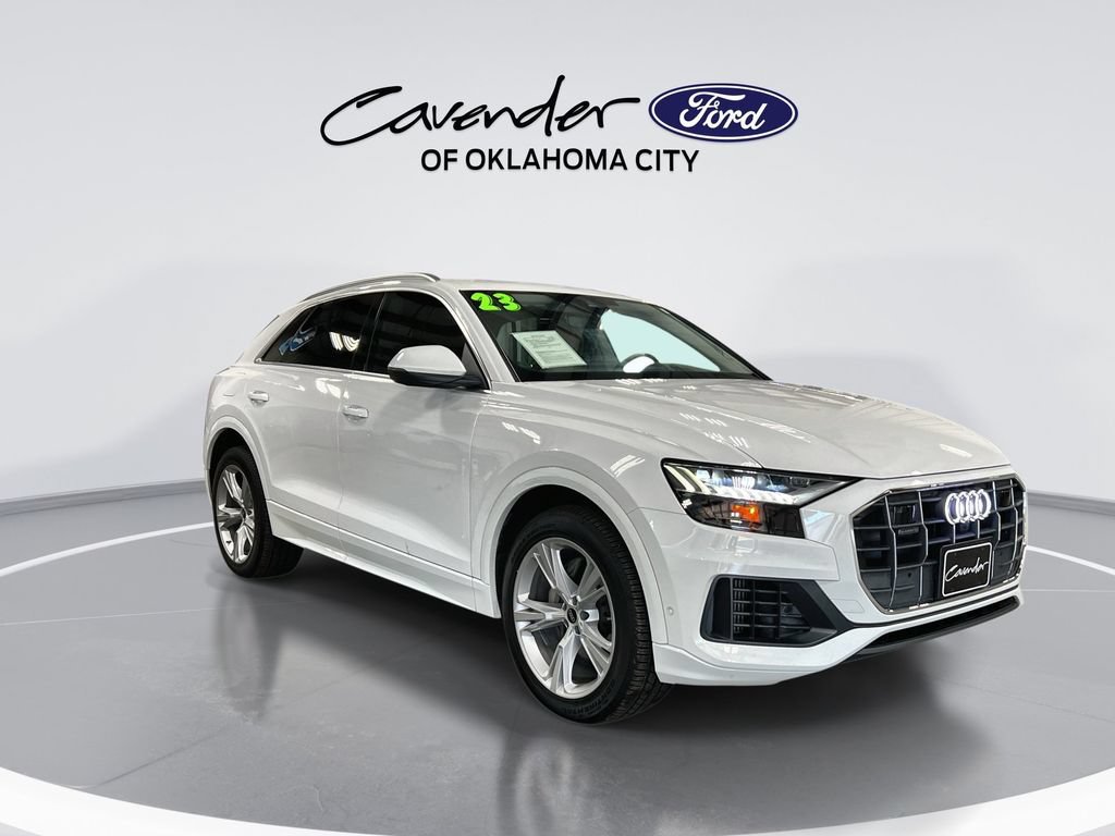 Used 2023 Audi Q8 Premium w/ Convenience Package AWD/4WD image 2