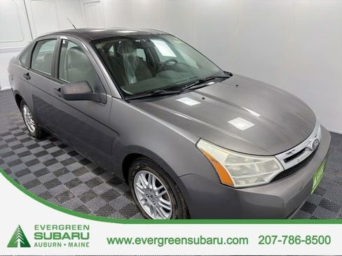 Used 2011 Ford Focus SE w/ 201A Rapid Spec Order Code image 1