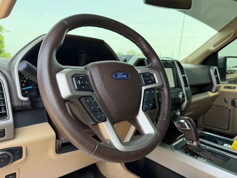 Used 2020 Ford F150 Lariat w/ Equipment Group 502A Luxury AWD/4WD image 11