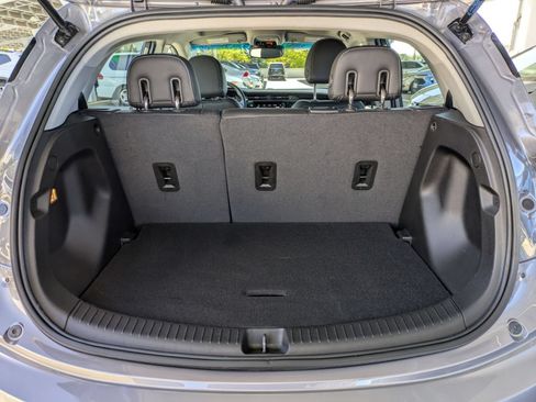 Used 2023 Chevrolet Bolt LT FWD image 25