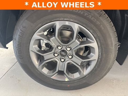 New 2025 Ford Maverick XLT w/ Equipment Group 301A image 33