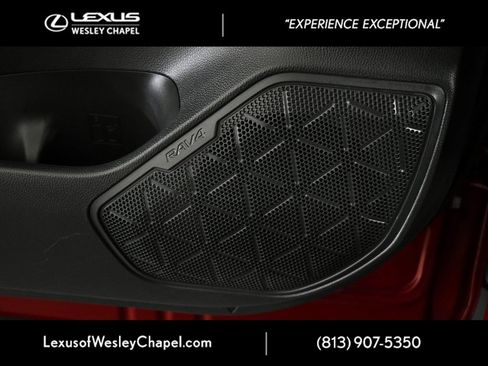 Used 2021 Toyota RAV4 LE image 37