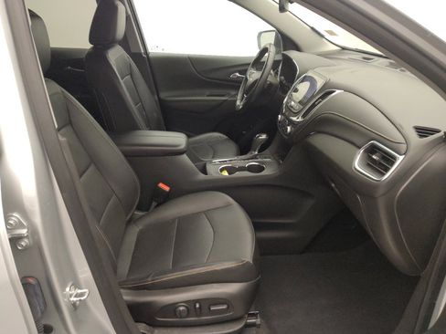 Used 2021 Chevrolet Equinox Premier image 21