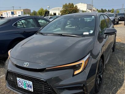 Used 2026 Toyota Corolla SE w/ SE Premium Package