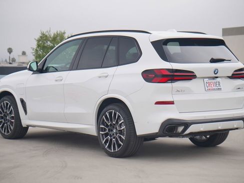 New 2026 BMW X5 xDrive50e w/ M Sport Package image 8