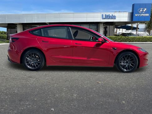 Used 2025 Tesla Model 3 Long Range RWD image 9