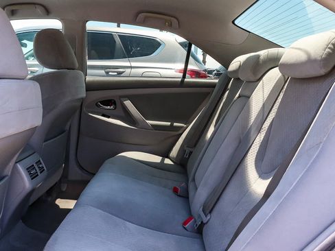 Used 2007 Toyota Camry Hybrid FWD image 23