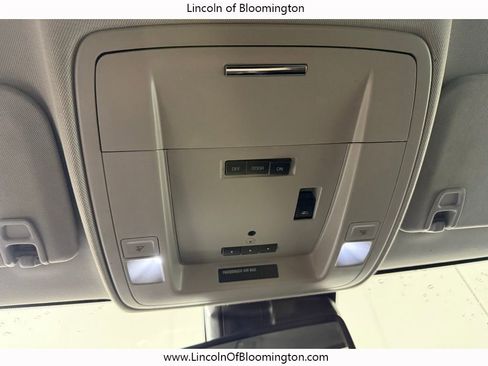 Used 2014 GMC Sierra 1500 SLT w/ SLT Crew Cab Value Package image 40