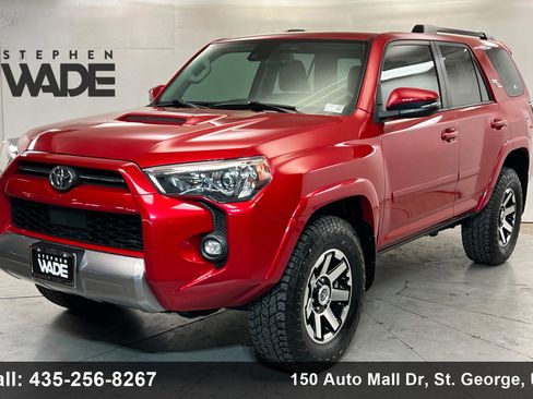 Certified 2021 Toyota 4Runner TRD Off-Road Premium w/ Moonroof Package AWD/4WD image 1