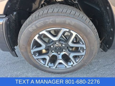 New 2026 RAM 1500 Laramie AWD/4WD image 11
