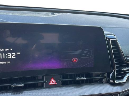 Used 2023 Kia Sportage SX image 17