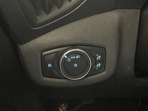 Used 2017 Ford Transit Connect XLT image 37