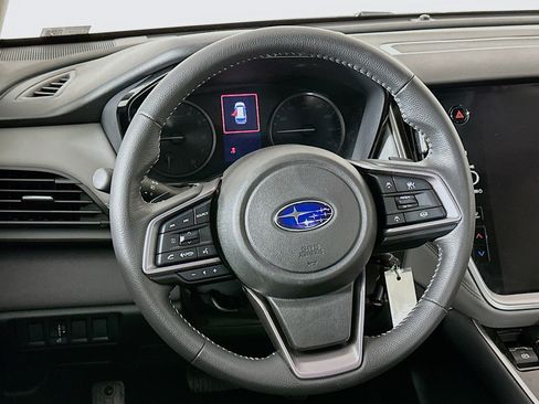 Used 2025 Subaru Outback Premium image 17