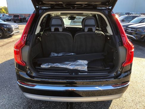 Used 2022 Volvo XC90 T6 Inscription w/ Advanced Package image 38