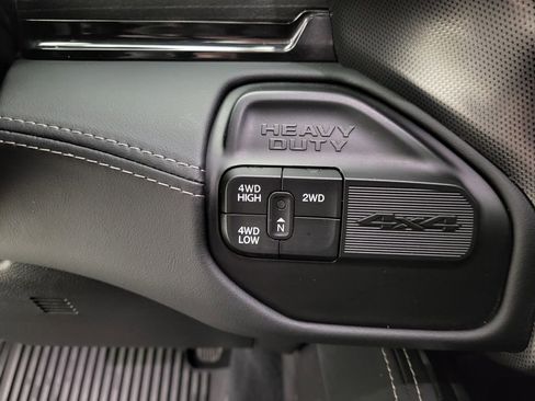 Used 2024 RAM 3500 Limited image 9