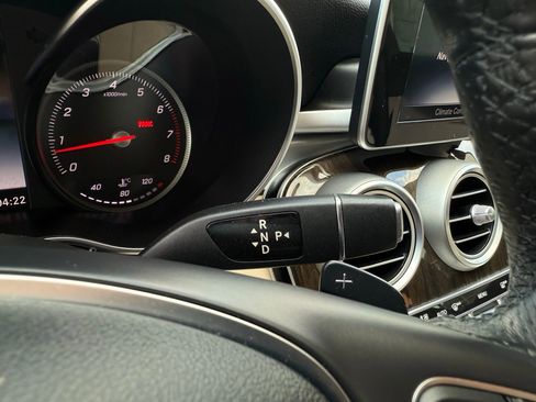 Used 2017 Mercedes-Benz C 300 4MATIC Sedan image 38