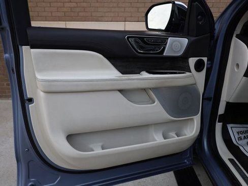 Used 2020 Lincoln Navigator Black Label AWD/4WD image 13