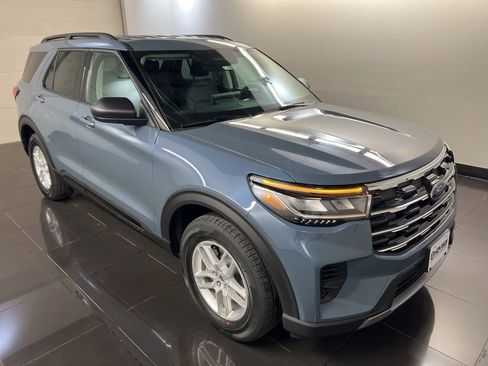 New 2026 Ford Explorer Active image 1