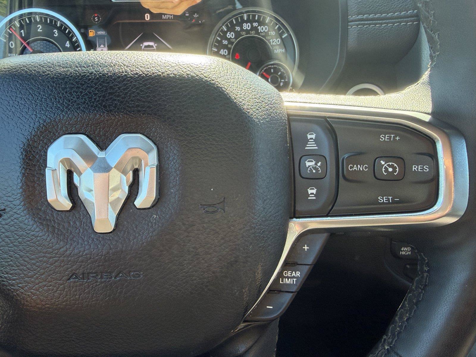 Used 2025 RAM 1500 Laramie AWD/4WD image 11
