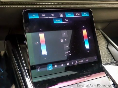 Certified 2025 Cadillac Escalade Sport image 19