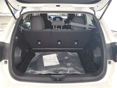 Used 2025 Subaru Crosstrek 2.0i Premium w/ Crosstrek Mirror Package image 33