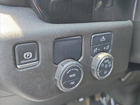 Used 2025 Chevrolet Silverado 1500 RST w/ Protection Package RWD image 10