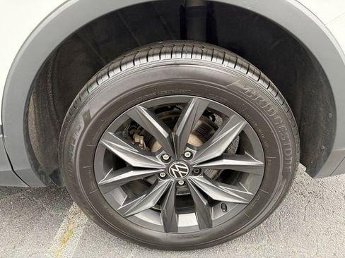 Used 2024 Volkswagen Tiguan Wolfsburg Edition image 53
