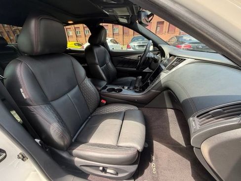 Used 2019 INFINITI Q50 Red Sport 400 w/ Sensory Package AWD/4WD image 11