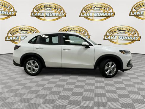 Used 2023 Honda HR-V LX image 4