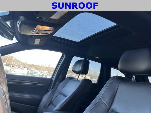 Used 2014 Jeep Grand Cherokee Limited w/ Trailer Tow Group IV image 13