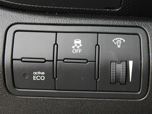 Used 2017 Hyundai Accent SE image 24