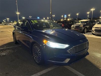 Used 2018 Ford Fusion SE w/ Fusion SE Technology Package