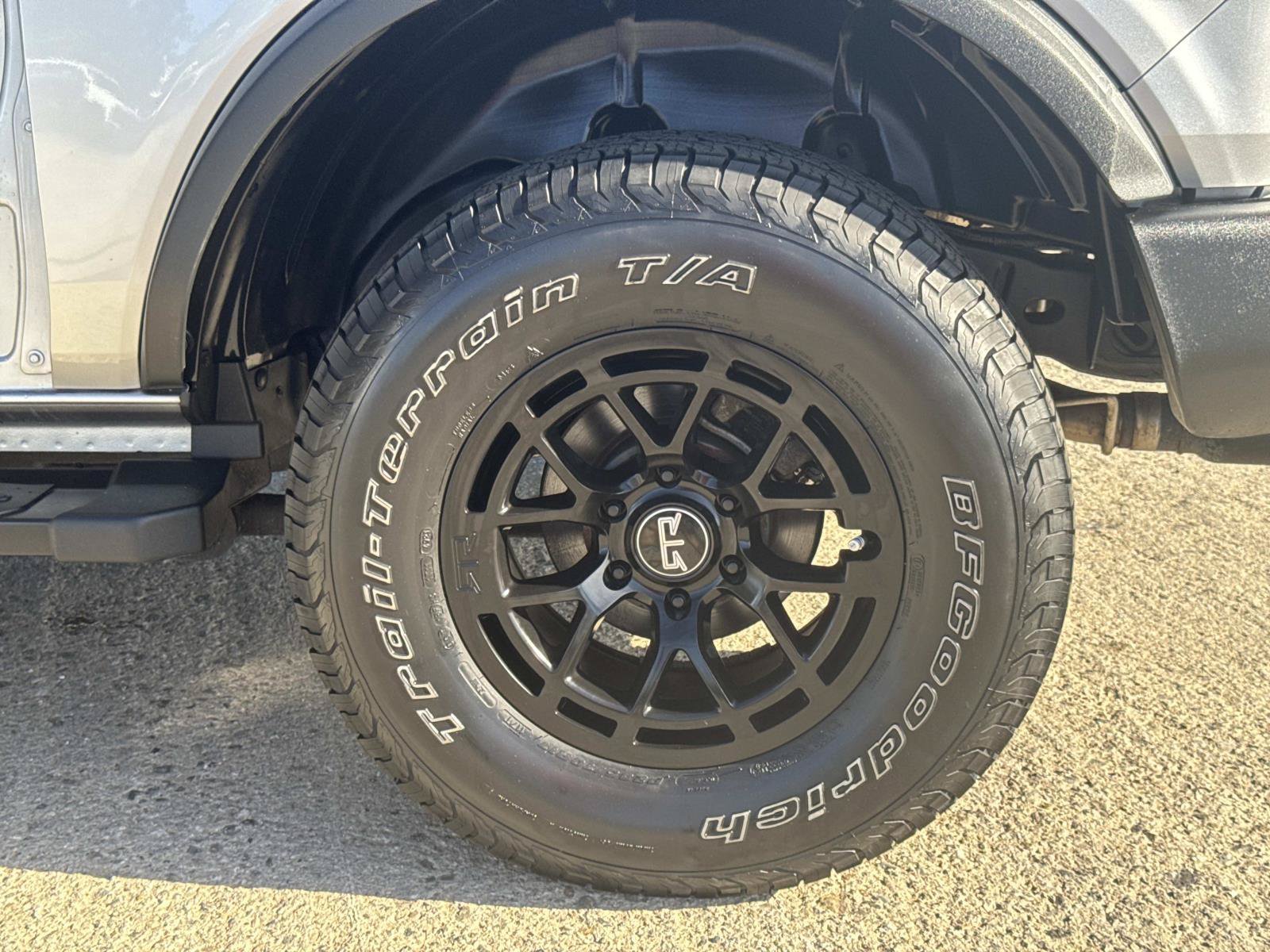 Used 2022 Ford Bronco Outer Banks AWD/4WD image 25
