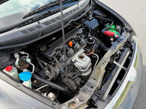 Used 2010 Honda Civic LX image 21