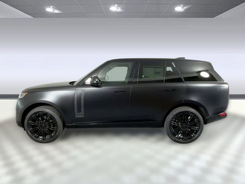 New 2026 Land Rover Range Rover Autobiography image 2