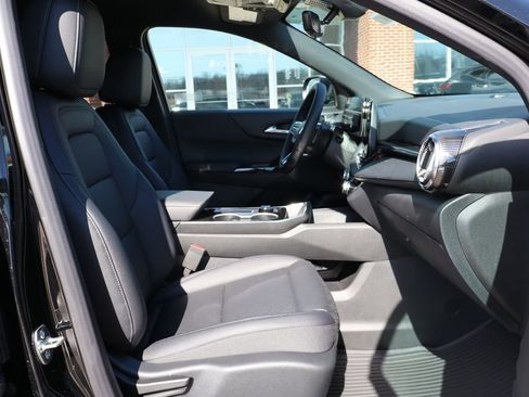 New 2026 Chevrolet Equinox LT w/ Convenience Package II image 41