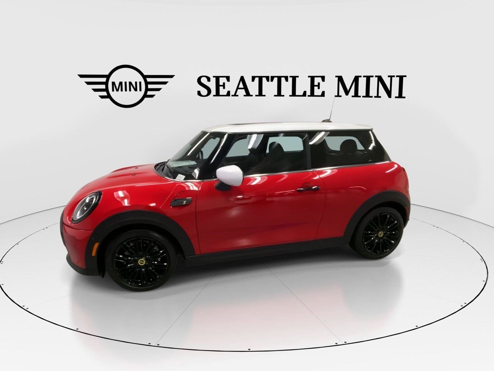 Used 2023 MINI Cooper SE FWD image 6