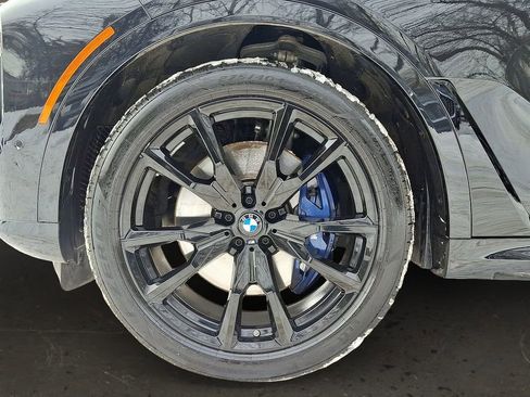 Certified 2026 BMW X7 xDrive40i w/ Executive Package image 9