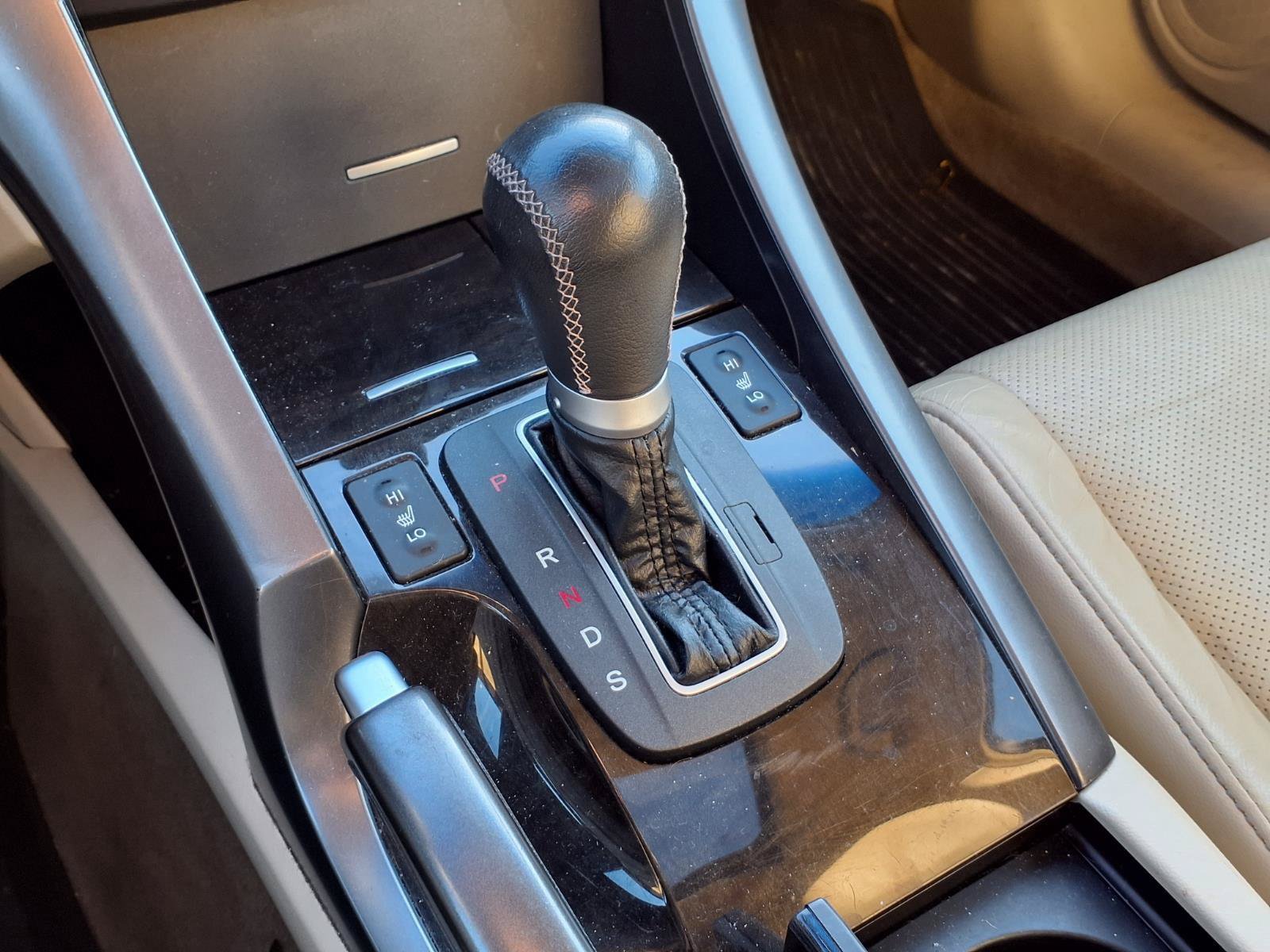 Used 2012 Acura TSX Sedan FWD image 11