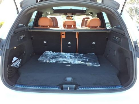 New 2027 Mercedes-Benz GLC 350e 4MATIC image 23