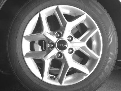Used 2025 Kia Soul LX w/ LX Technology Package FWD image 19