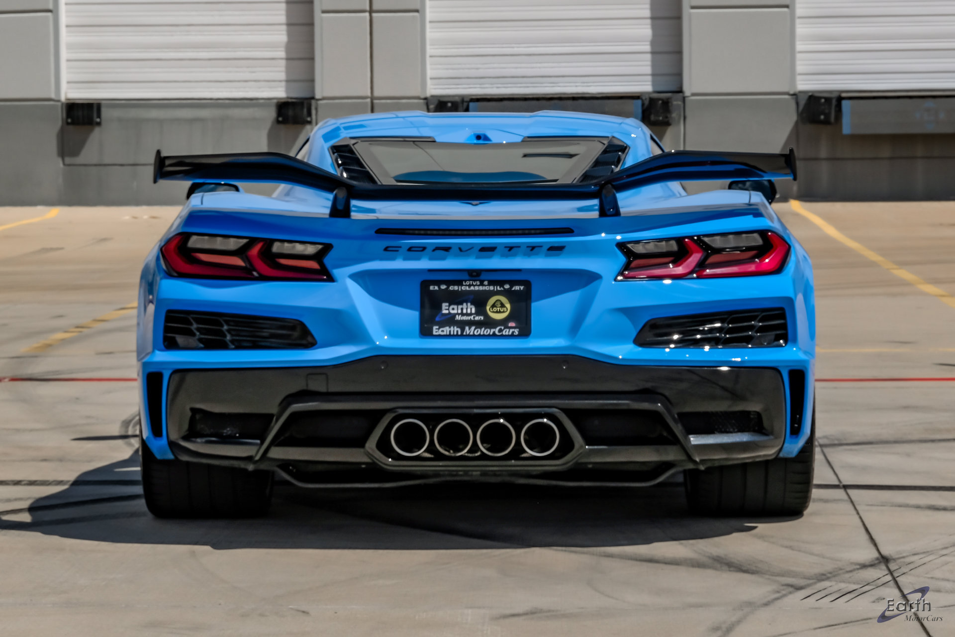 Used 2024 Chevrolet Corvette Z06 w/ Z07 Performance Package RWD image 14