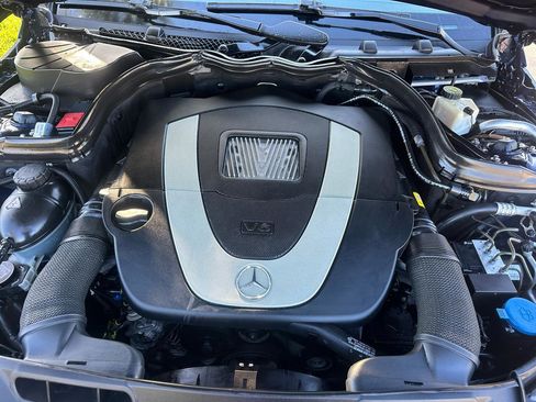 Used 2012 Mercedes-Benz C 300 Luxury image 21