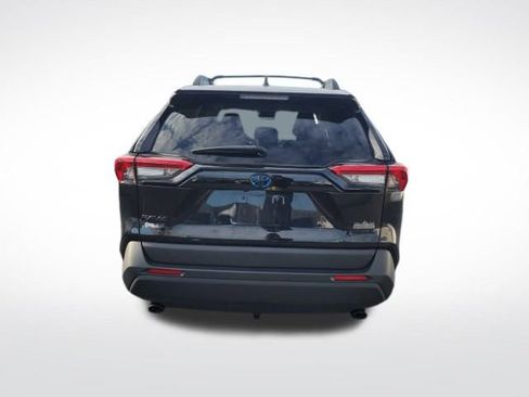 Certified 2024 Toyota RAV4 Woodland Edition image 6