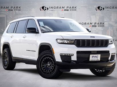New 2025 Jeep Grand Cherokee L Limited w/ Black Appearance Package