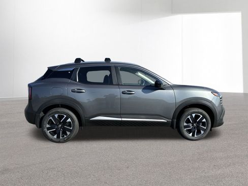 New 2026 Nissan Kicks SV w/ SV Premium Package AWD/4WD image 37